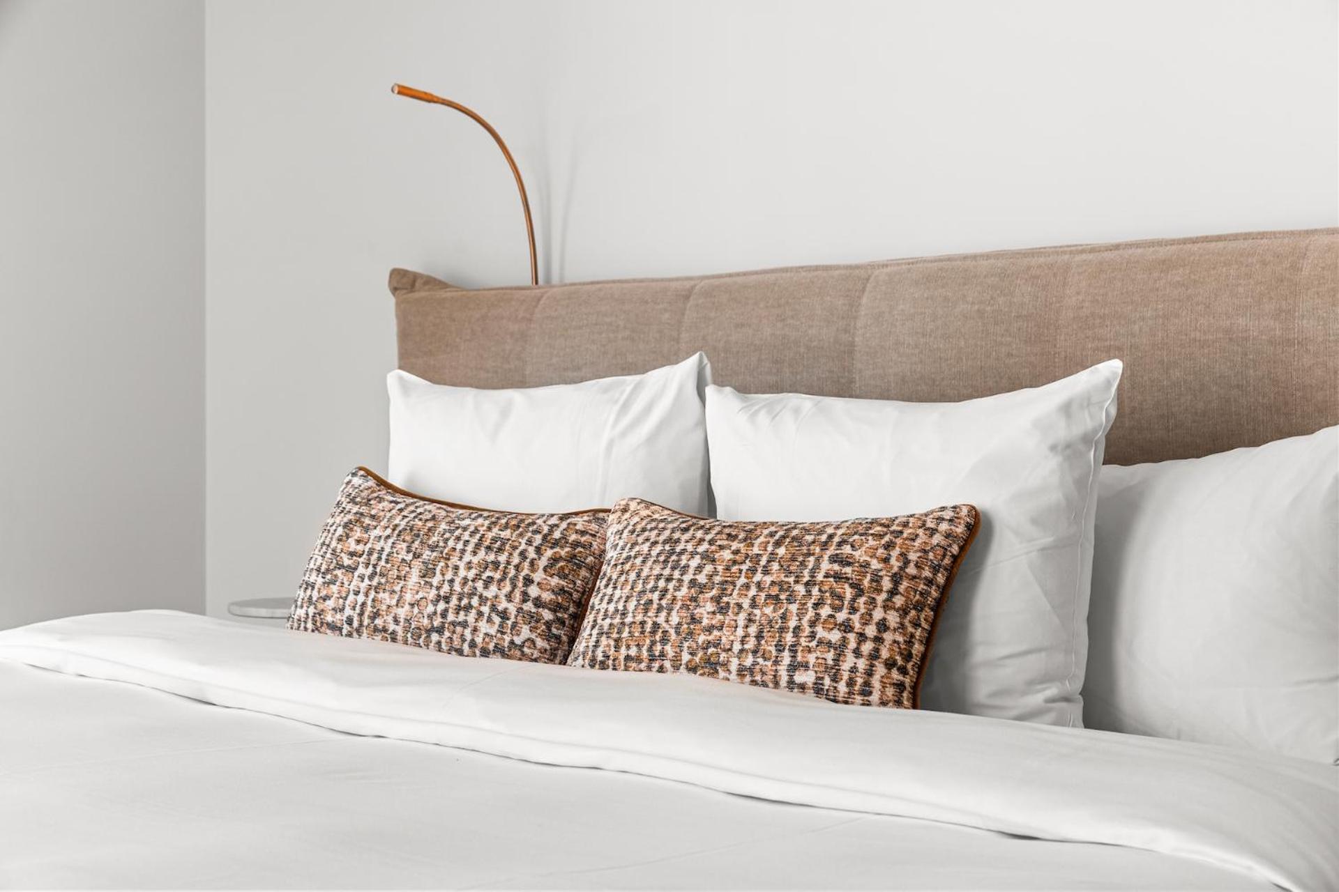 Eclectic Hotel Copper Middelburg Bagian luar foto