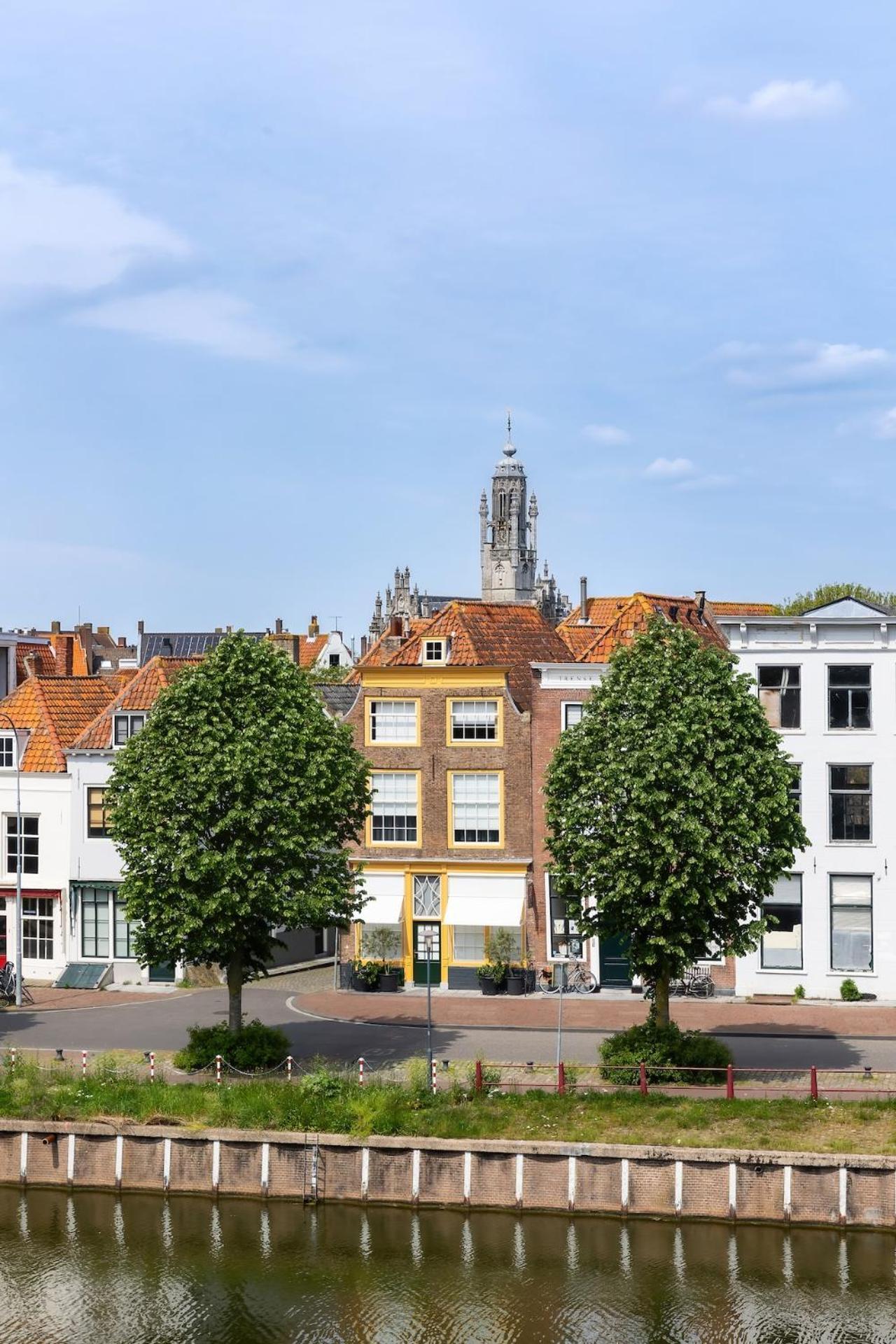 Eclectic Hotel Copper Middelburg Bagian luar foto